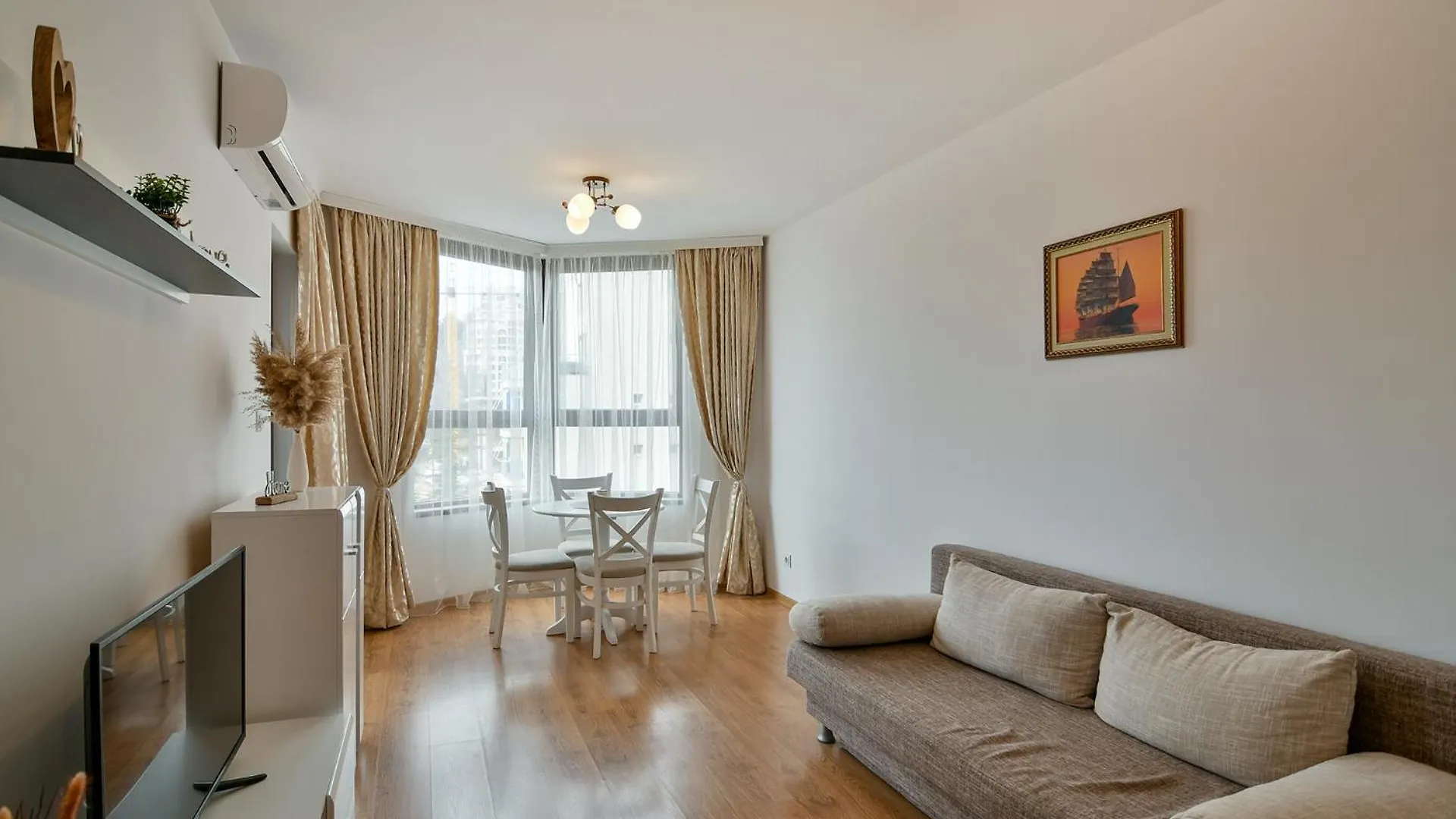 Kabakum Plaza Beachfront Flats Varna 0*,  Bulgaria