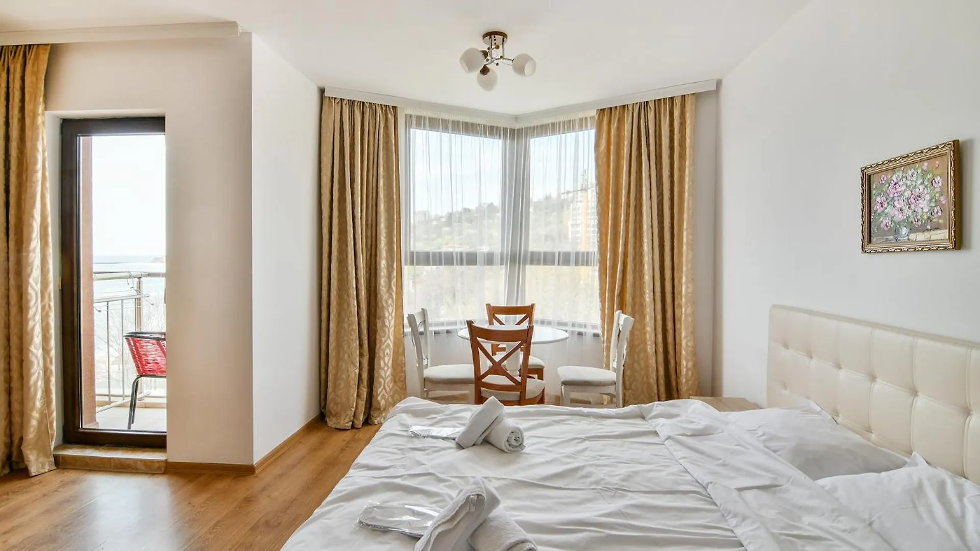 Kabakum Plaza Beachfront Flats Varna